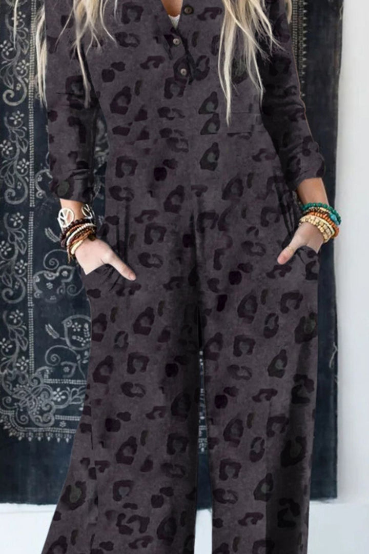 Stilla | Knappet Bred Ben Jumpsuit