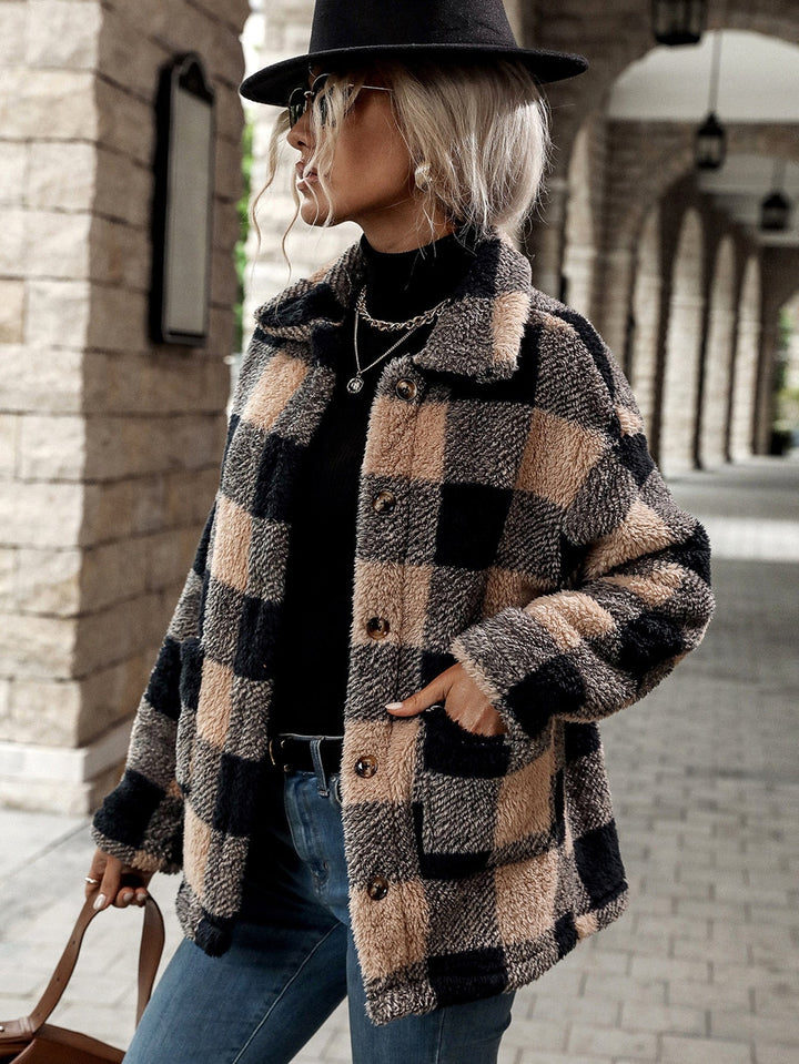 Stilla | Flanneljakke med knapper - Komfortabel & Stilfuld Dameovertøj