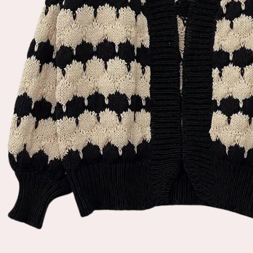 Stilla | Klassisk Varm Strikket Cardigan til Kvinder