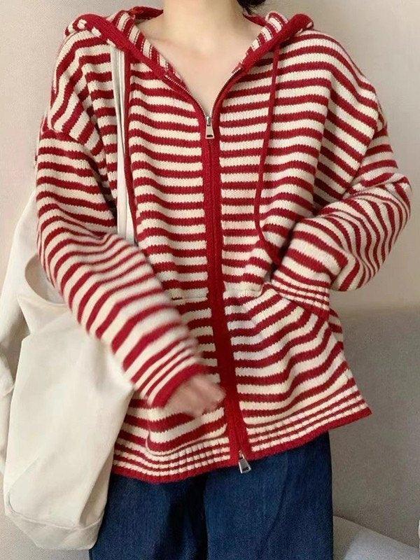 Stilla | Cozy Stribet Hættecardigan med Lynlås