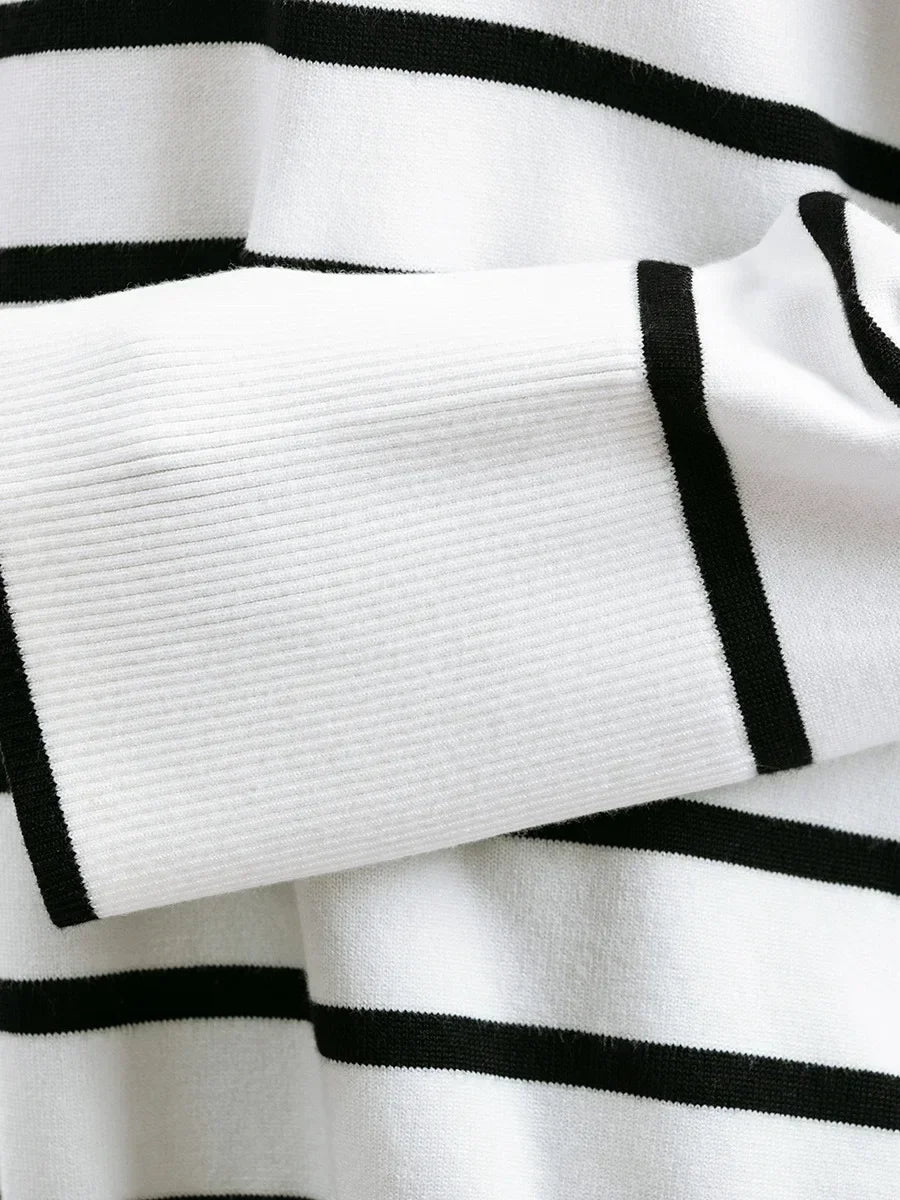 Stilla | Enkelt rullekravepullover til hverdagen