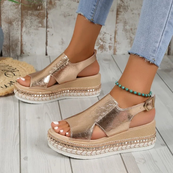 Stilla | Elegante Sandaler Med Kilehæl Og Ankelrem for Et Stilfuldt Udseende