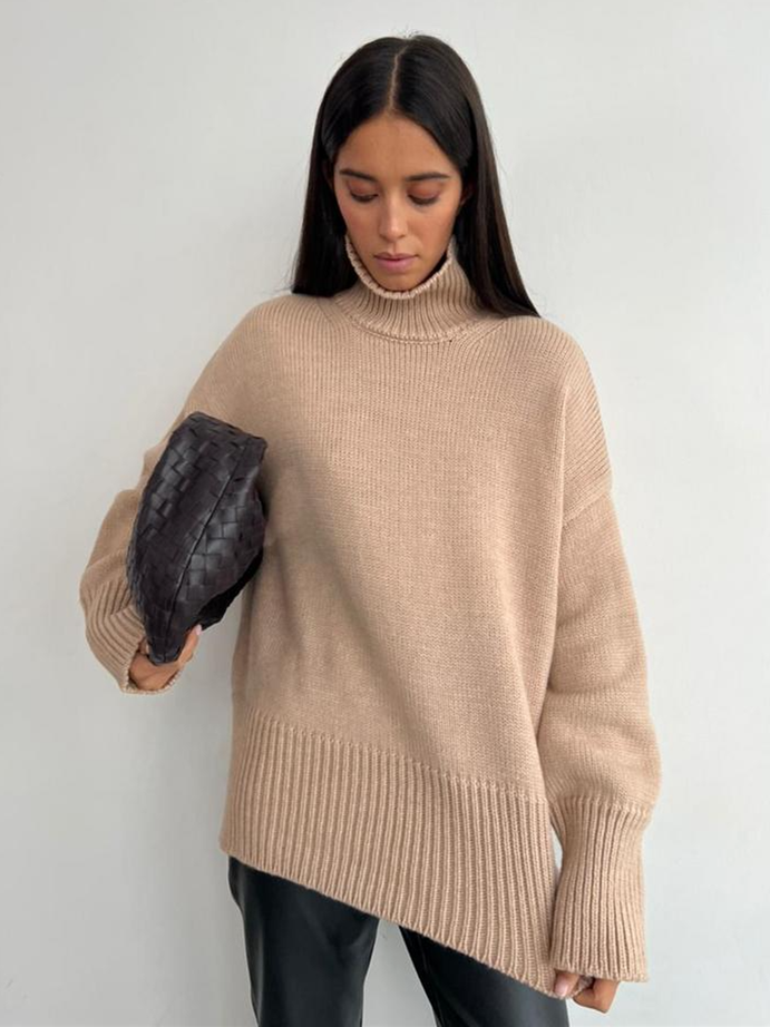 Stilla | Pullover med minimalistisk høj hals