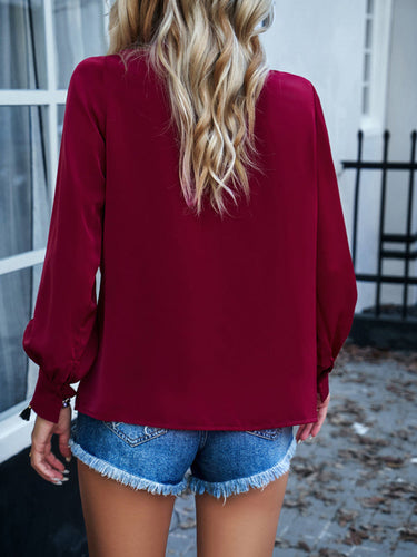 Stilla | Elegant Lace Collar Langærmet Ensfarvet Top