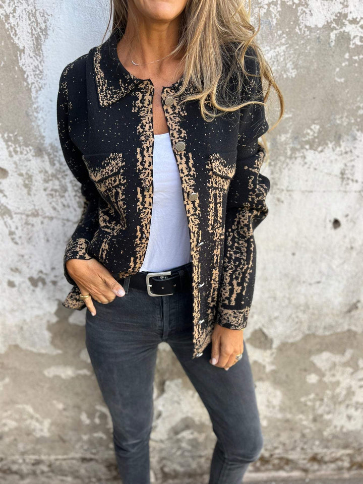 Stilla | Trykt vest med charme