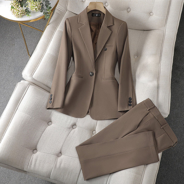 Stilla | Elegant To-delt Charisma