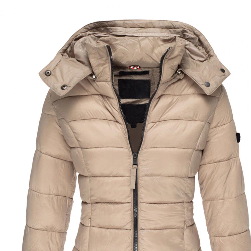 Stilla | Varm Slimfit Vinterjakke med Hætte Dame Vinterjakke Regular Fit Belle Couture Essential Varme