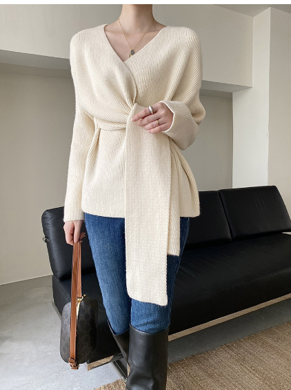 Stilla | Figurtilpassende og Elegant Bluse
