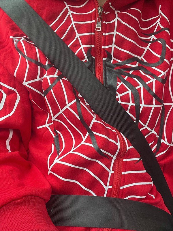 Stilla | Hoodie med Lynlås og Spider-Logo