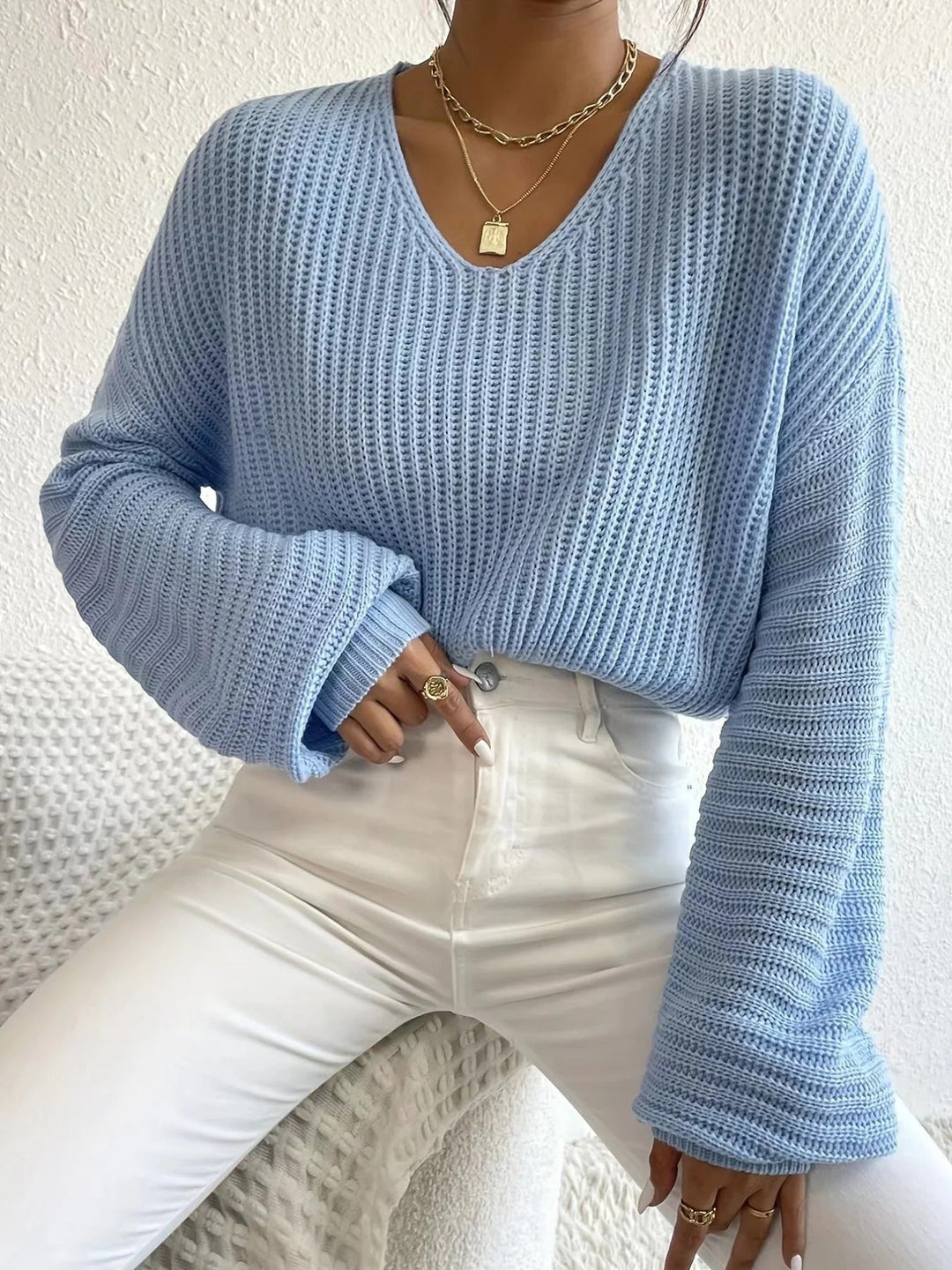 Stilla | K casual fit ribstrik bred V-udskæring lange ærmer