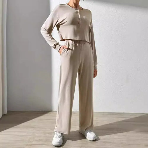 Stilla | Loungewear Sæt Blød Strik Kort Pullover med Knapper Bred Bukser