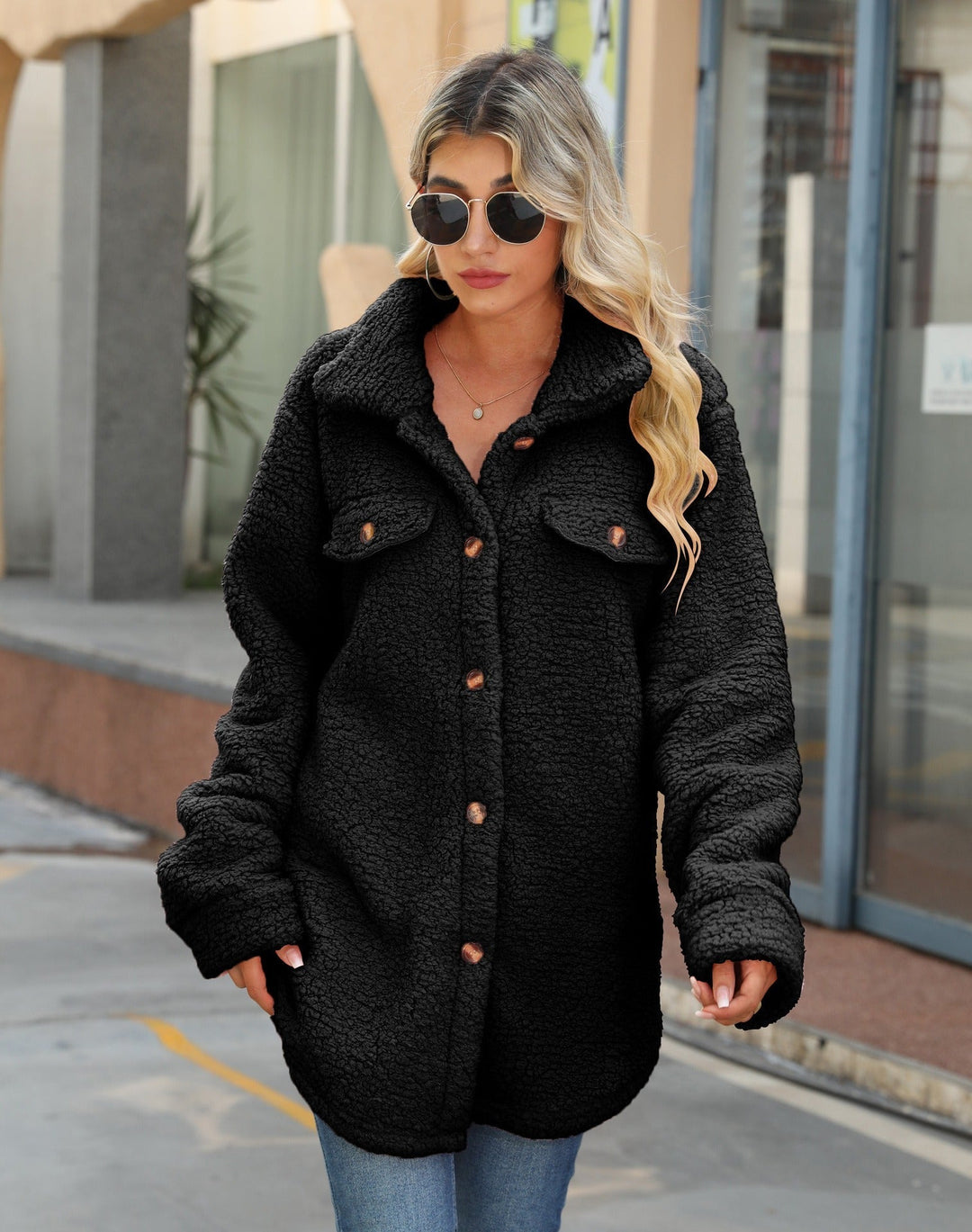 Stilla | Shacket Plus størrelse Sherpa Fleece Langsnit Knap Front Patch Lommer