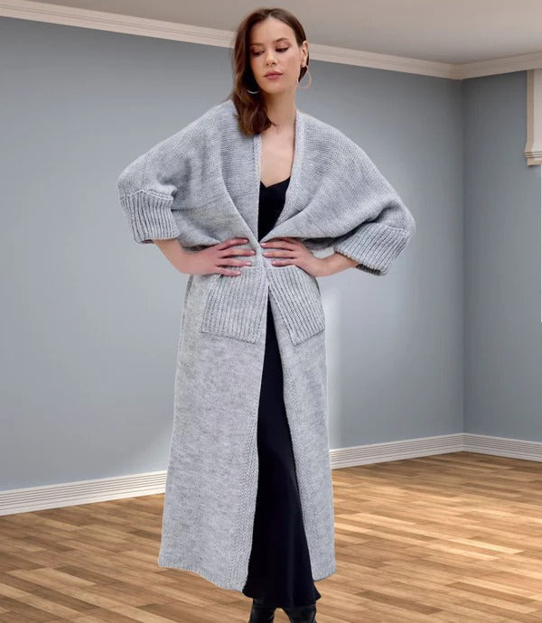 Stilla | Strikjakke Plus Size Snit Groft Strikket V-Hals med Lommer
