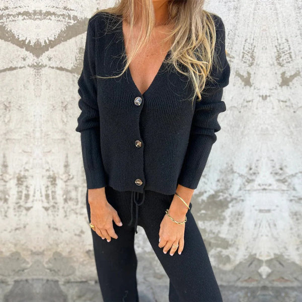 Stilla | Loungewear Sæt Strikket Stof Løs Pasform Knap Sweater Snoreliv
