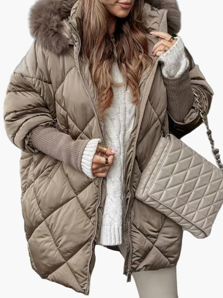 Stilla | Vinter Steppjakke med Hætte Og Oversize-Look - Mode Outdoortjakke til Kolde Dage
