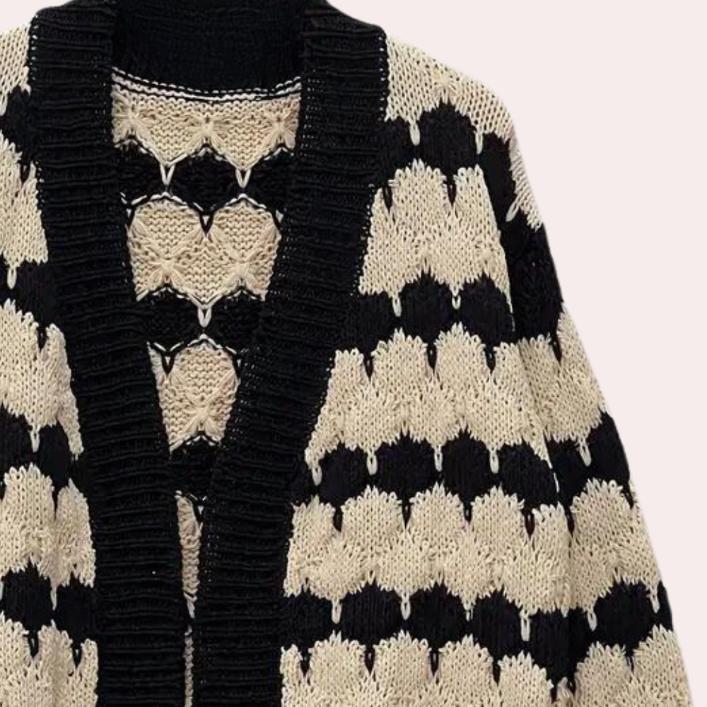 Stilla | Klassisk Varm Strikket Cardigan til Kvinder