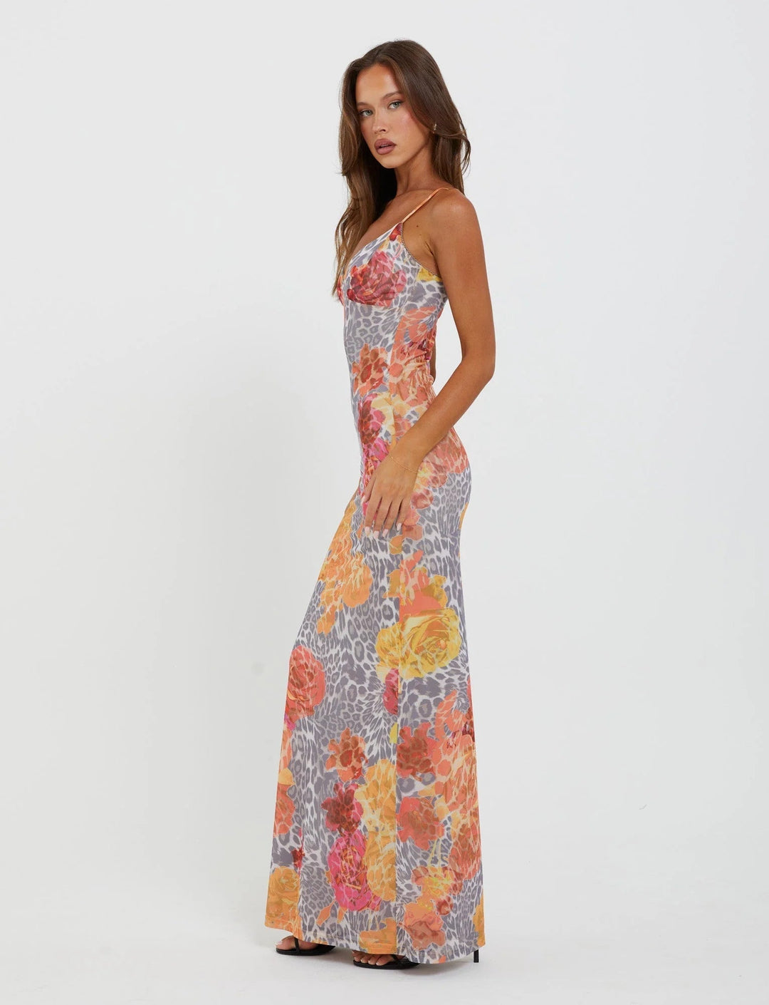 Stilla | Graceful Spaghetti Straps V-hals Maxi Kjole Kvinders