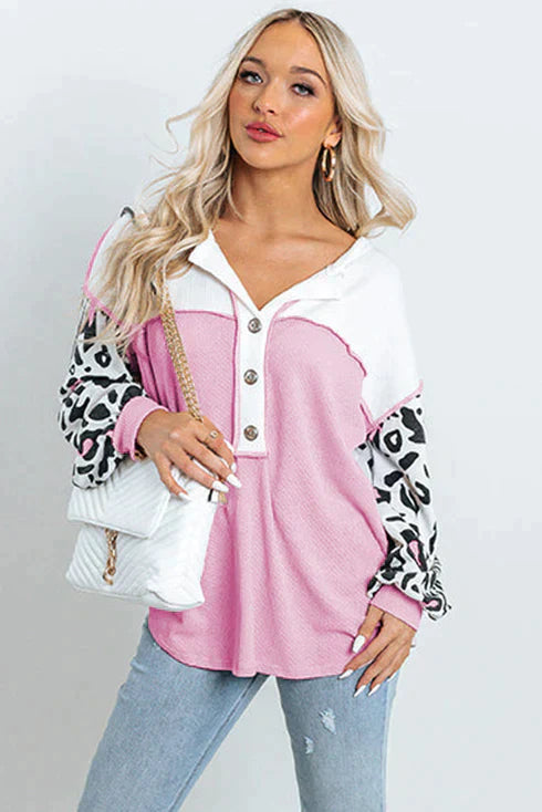 Stilla | Patchwork Vaffelstrikket Top Med Leopardærmer