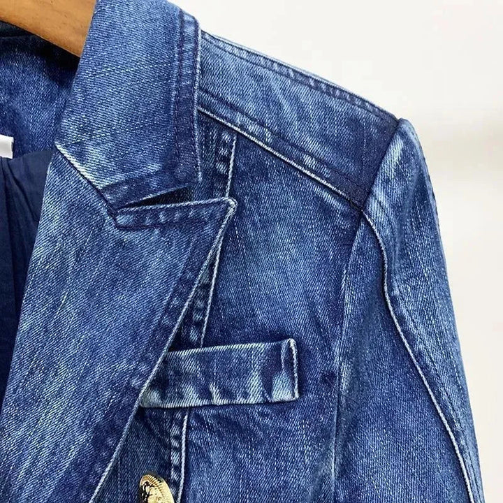 Stilla | Løveknapper Denim Blazer Dame - Løs - Enfarvet
