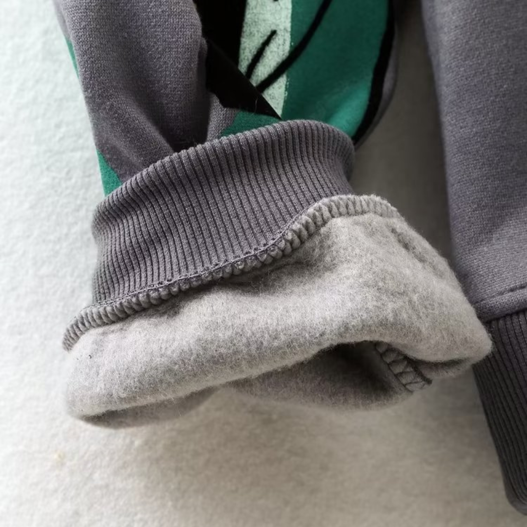 Stilla | Loose-Fit Uld-trykstrik