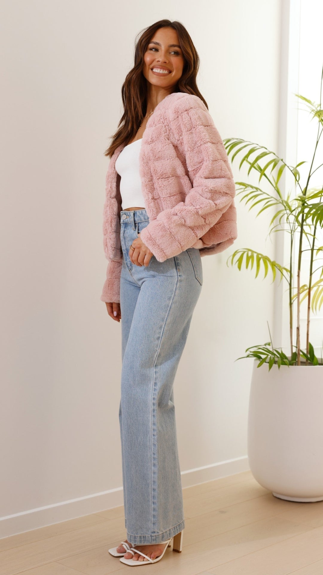 Stilla | Luksuriøs Dame-Crop-Jakke