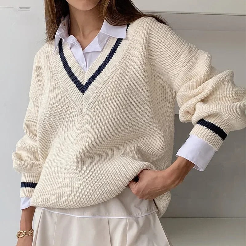 Stilla | Elegant Kvinders Strik Sweater med V-Hals – Forfinet Udseende