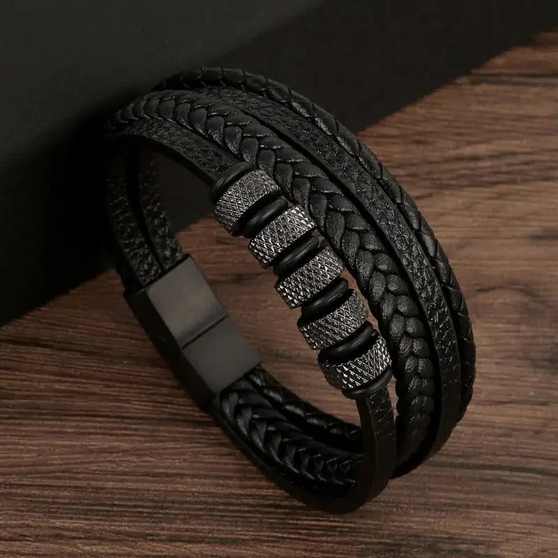 Skovae | Robust armbånd i ægte læder med spænde