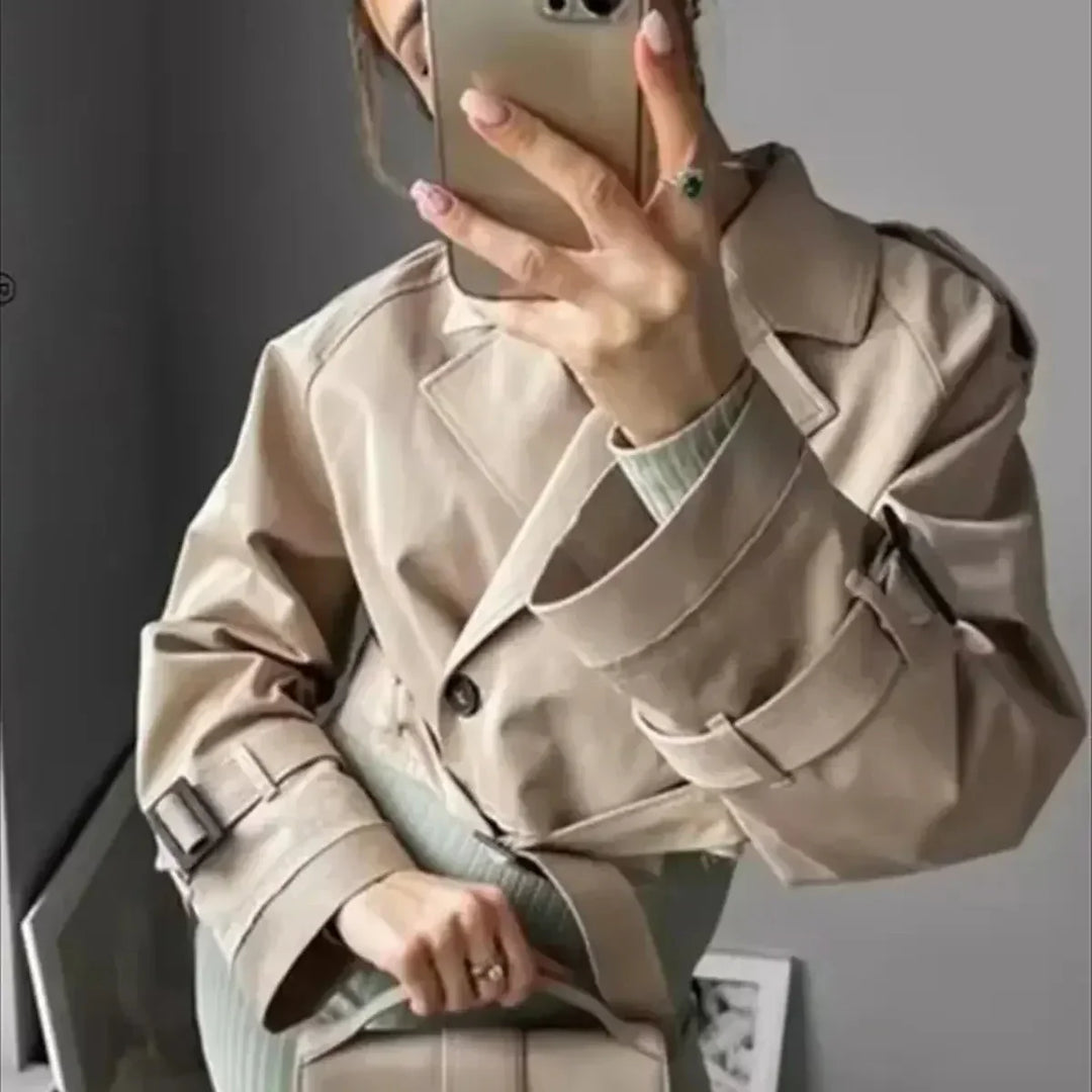 Stilla | Dame Tailored Gurt Coat