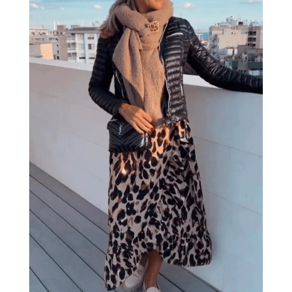 Stilla | Vinkjole med leopardmønster