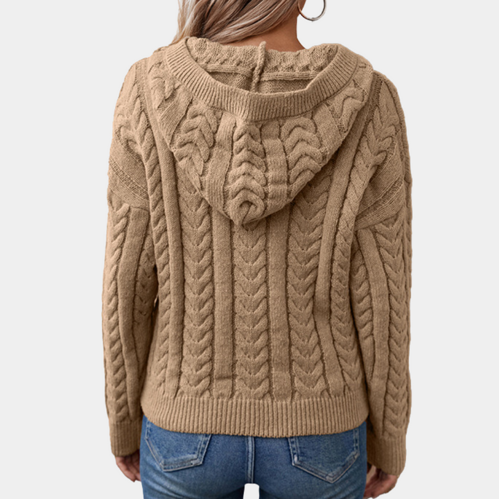 Stilla | Strikket Sweater med Hætte til Kvinder