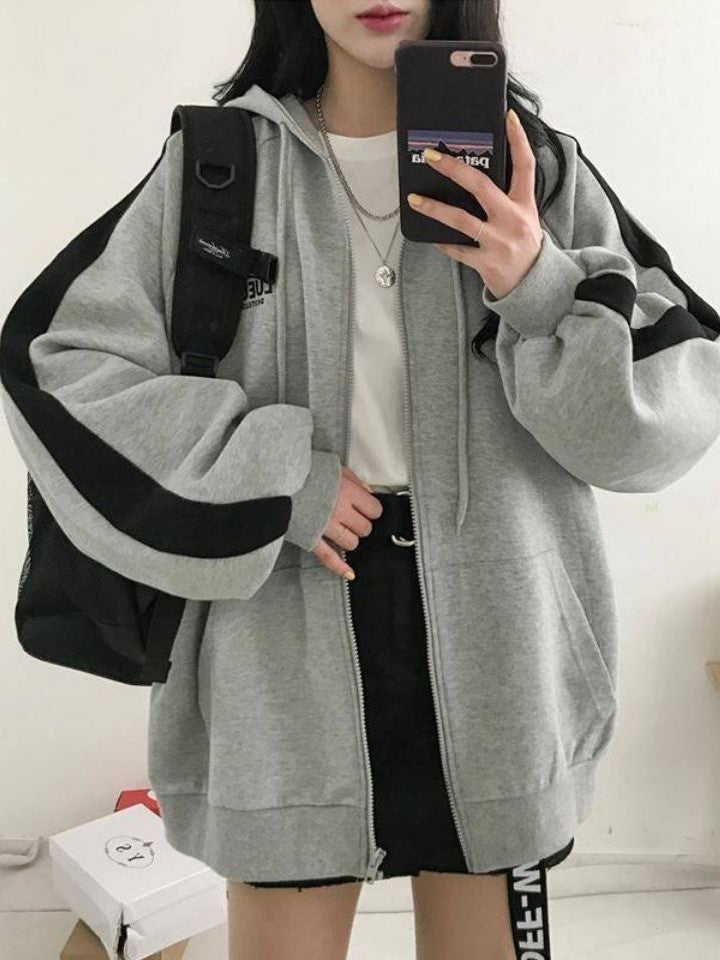 Stilla | Retro Oversized Hoodie med Lynlås