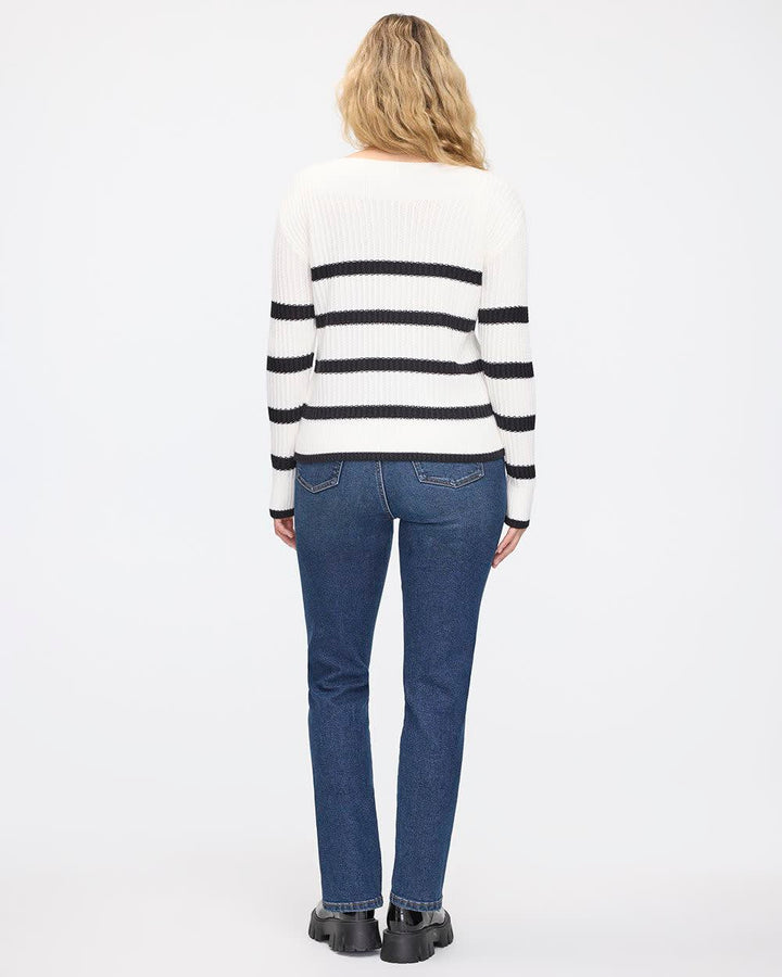 Stilla | Moderigtig Pullover med Lange Ærmer