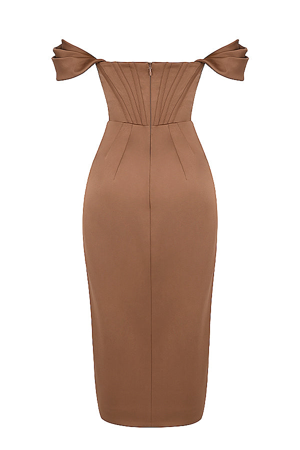 Stilla | Off Shoulder Kjole Satin