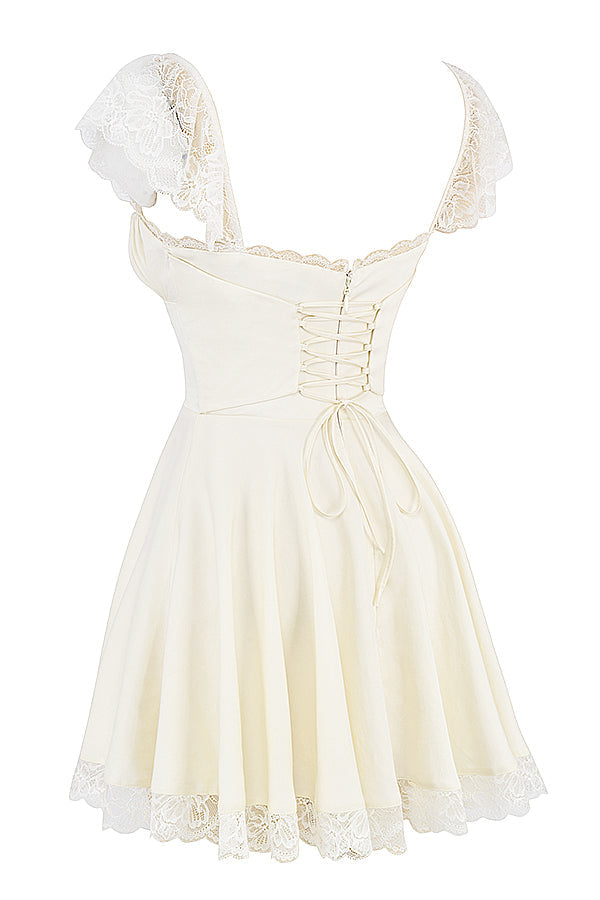 Stilla | A-line Minikjole