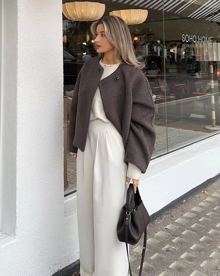 Stilla | En Knap Frakke