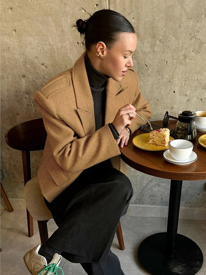 Stilla | Blazer med Skulderpuder
