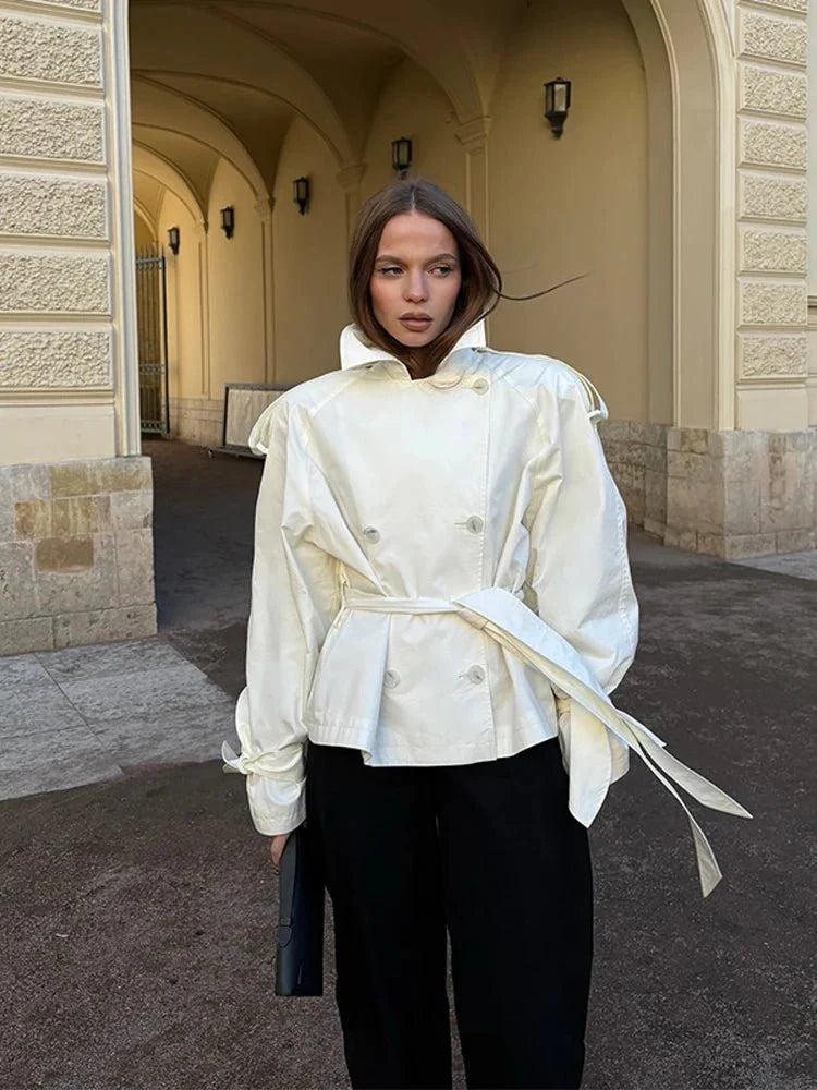Stilla | Stående Krave Trench Coat