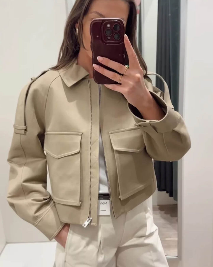 Stilla | Cropped Trench Coat