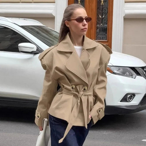 Stilla | Crop Trench Coat