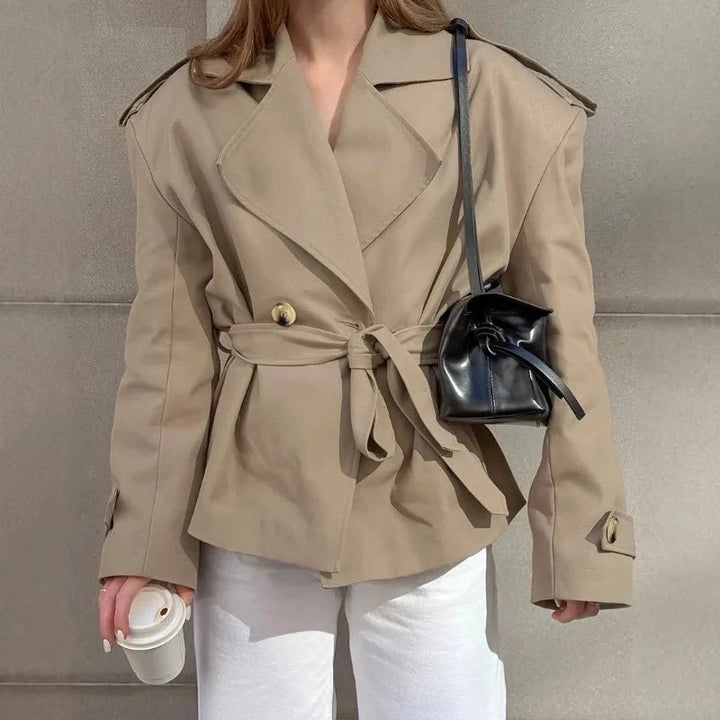 Stilla | Crop Trench Coat