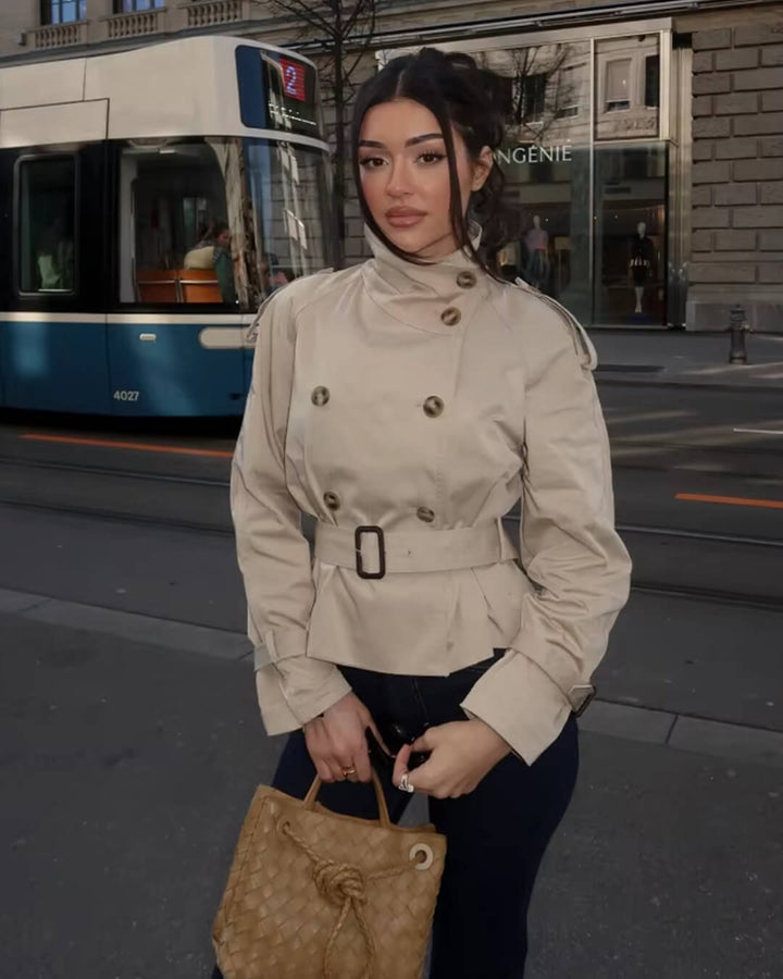 Stilla | Cropped Trenchcoat