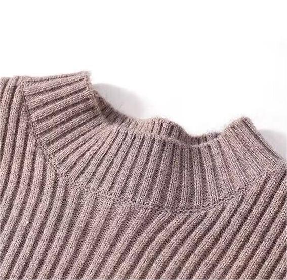 Stilla | Halv højhalset sweater til damer i mellem længde