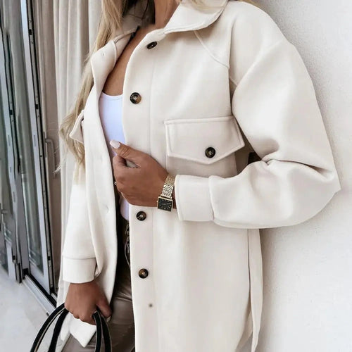 Stilla | Dame Mid-Season Chic Jakke med Slim Fit og Forårsstemning