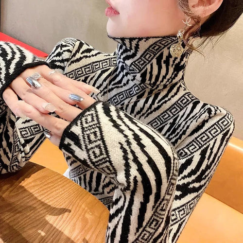 Stilla | Uanstrengt Trendy Pullover