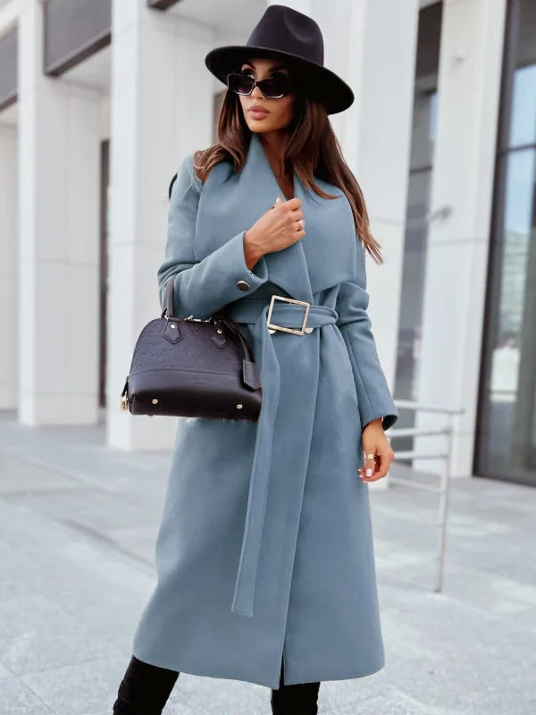 Stilla | Elegant Trenchcoat Look