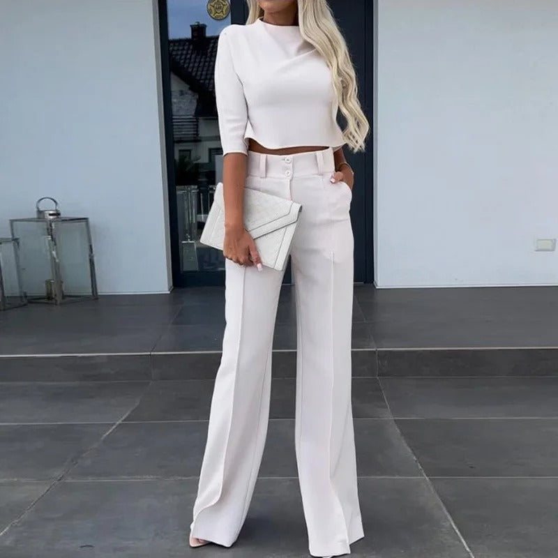 Stilla | Elegant To-delt Kostum Sæt Til Kvinder Med Trendy Overall