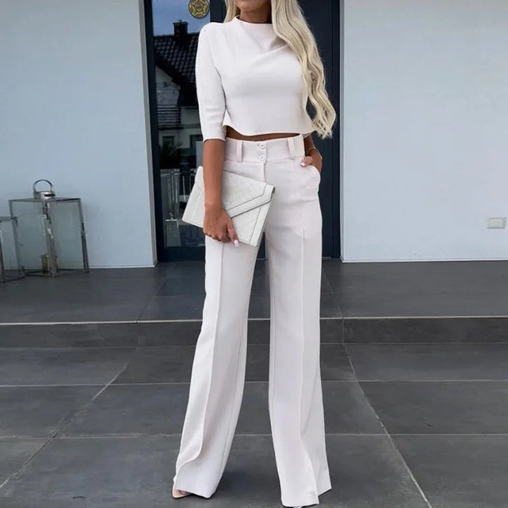 Stilla | Elegant To-delt Kostum Sæt Til Kvinder Med Trendy Overall