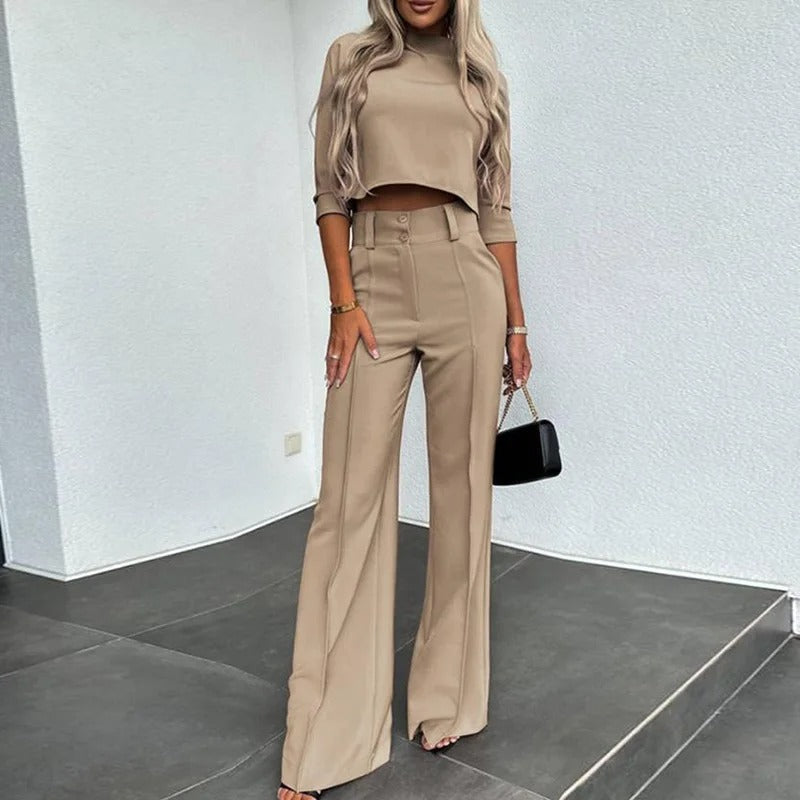 Stilla | Elegant To-delt Kostum Sæt Til Kvinder Med Trendy Overall