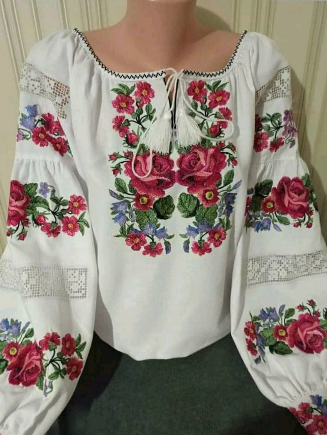 Stilla | Boho Blouse With Flower Print and Lantern Sleeves