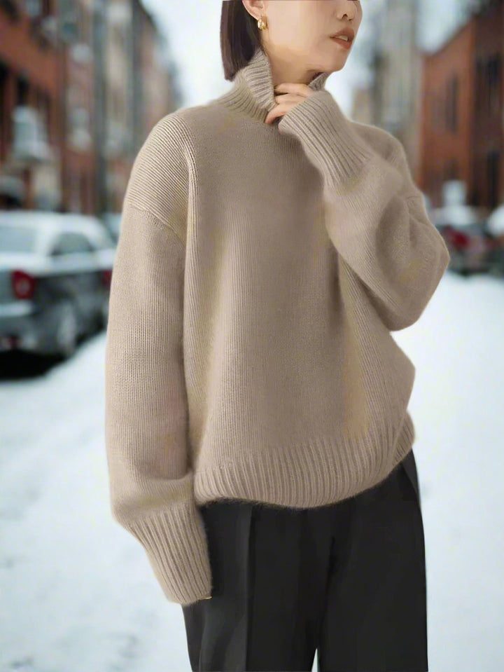 Stilla | Rullekrave sweater Blødt strikmateriale Oversized pasform Lange ærmer